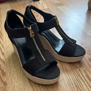 MICHAEL Michael Kors
Berkley Wedge
